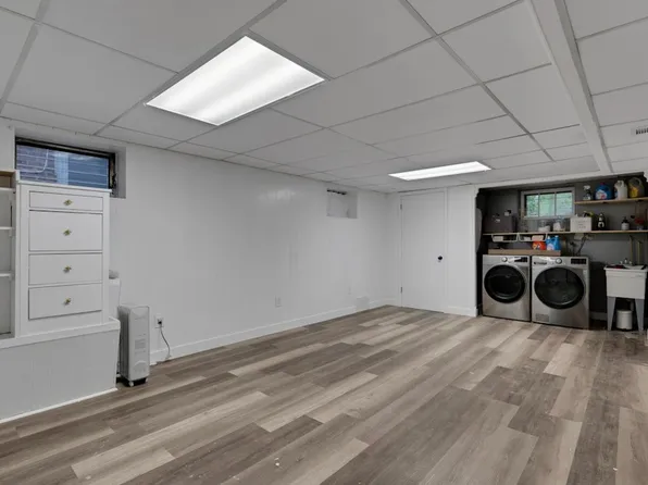 149 West 30th Street image 22 of 26