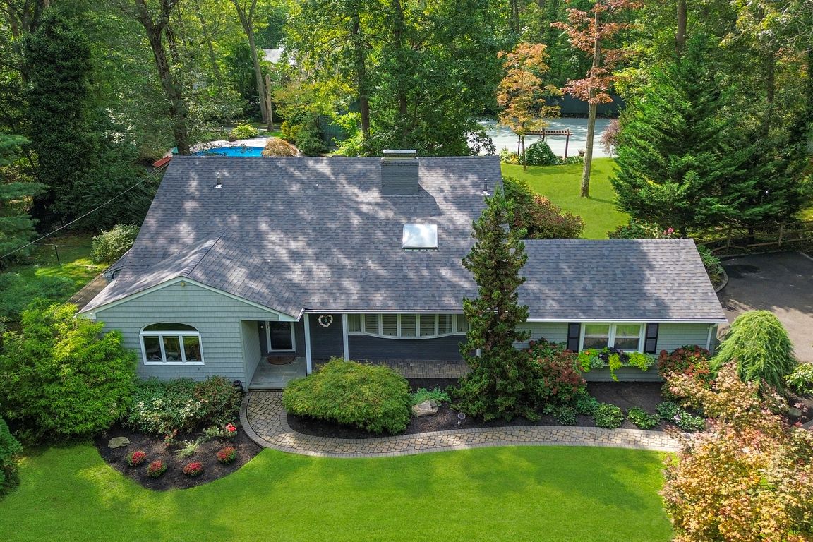 next background image