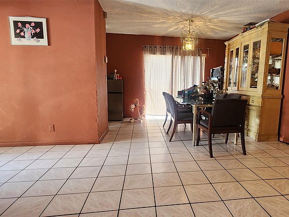 2nd image of 320 Sterling Avenue