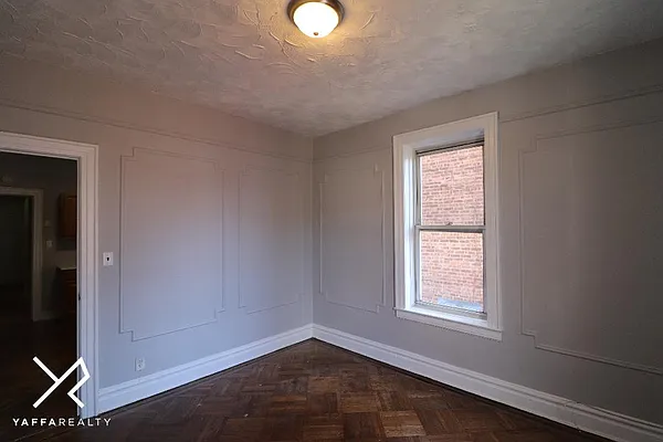 Rented by Yaffa Realty LLC | media 3