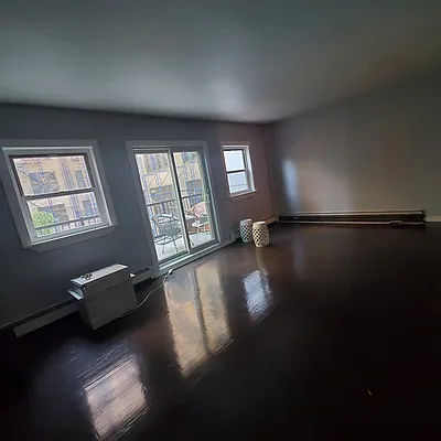 Rented by Green Home NY Realty LLC | media 13