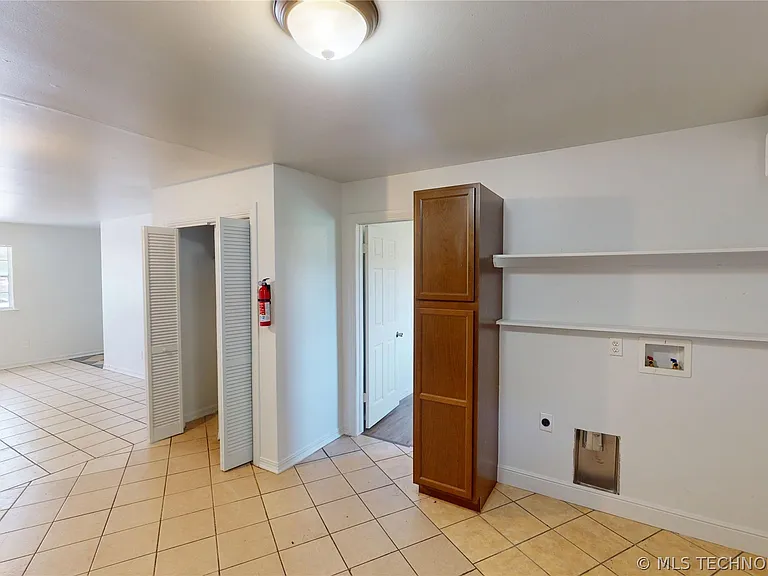 13858 S 292nd East Ave #C — Photo 5