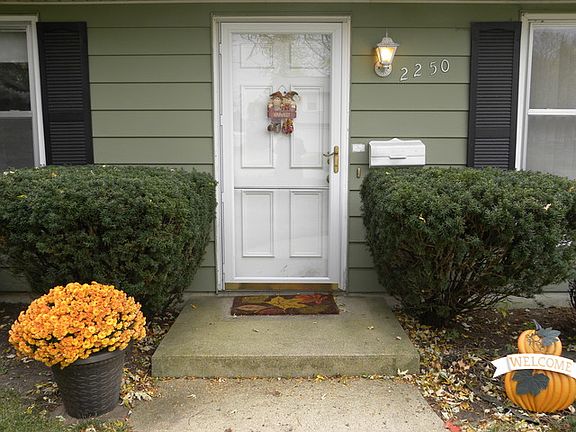 3rd image of 2250 Candleberry Ln
