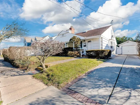 68 Broome Avenue, Atlantic Beach, NY 11509