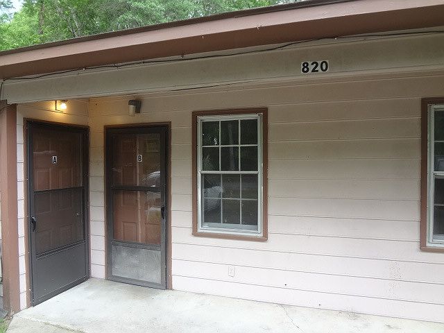 820 B Apartment