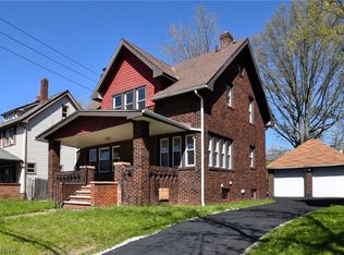 2389 S Taylor Rd, Cleveland Heights, OH 44118