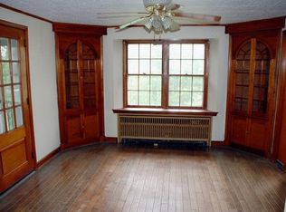 25 Main St, Bethel, PA 19507