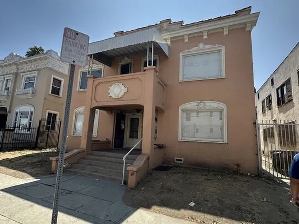 1114 W 42nd St, Los Angeles, CA 90037
