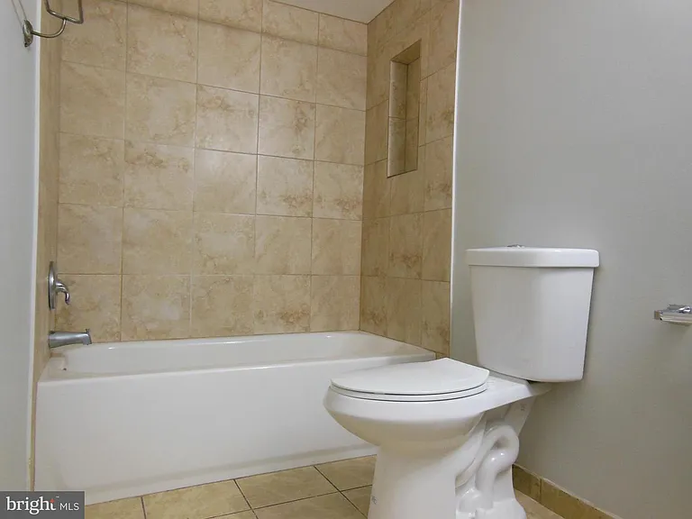 10237 Prince Pl #25-105 — Photo 23