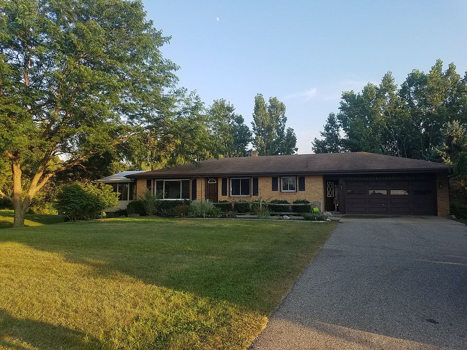 1st image of 5424 141st Ave