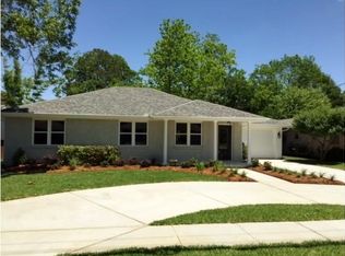 9031 Melrose Ln, River Ridge, LA 70123