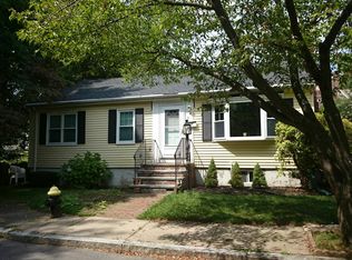 11 Emelia Ter, West Roxbury, MA 02132