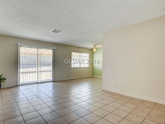 3rd image of 4949 Chantilly Ave
