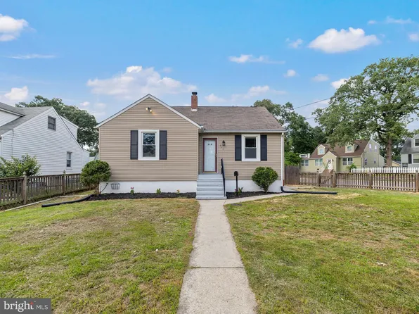 210 Oak Ln NW, Glen Burnie, MD 21061