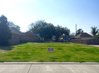 223 Rue Landry Rd, Saint Rose, LA 70087