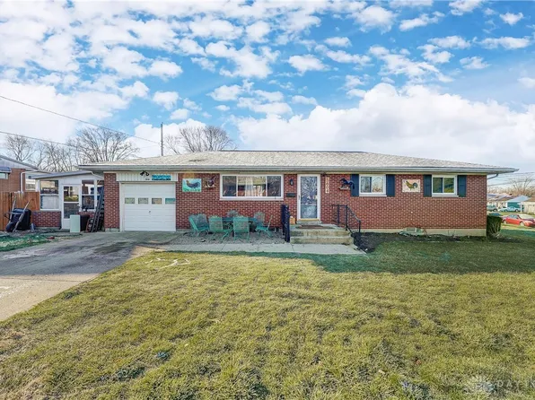 5604 Greencrest Dr, Dayton, OH 45432