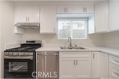 4th image of 225 N San Antonio Ave