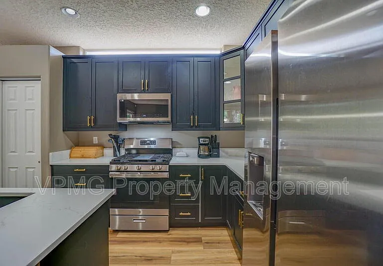 17301 SE 24th St — Photo 14