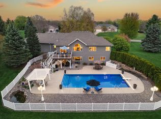 652 136th Ln NE, Ham Lake, MN 55304