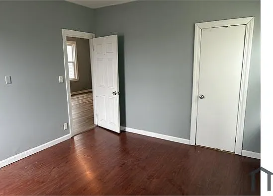 3 bed, 1100 sqft, $1,900 — Photo 3