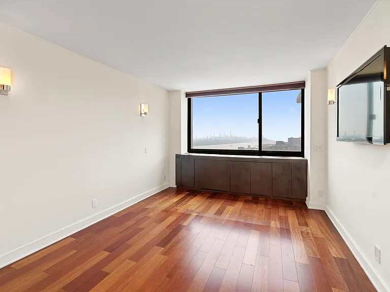 200 Old Palisade Rd #Penthouse 4/5 — Photo 29