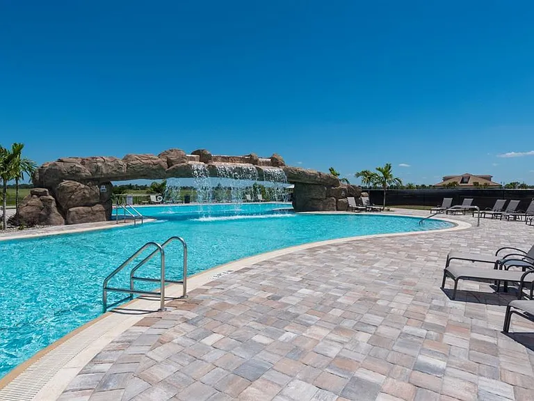 17510 Gawthrop Dr #105 — Photo 36