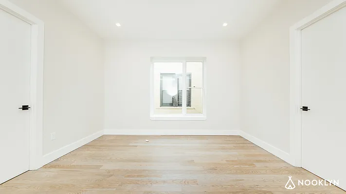 Rented by Nooklyn NYC LLC | media 25