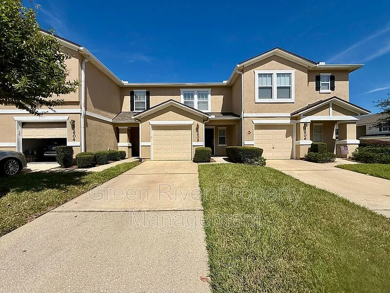 1500 Calming Water Dr — Photo 2