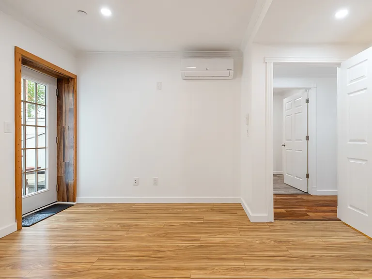 197 Humboldt St #GRND-FL — Photo 11