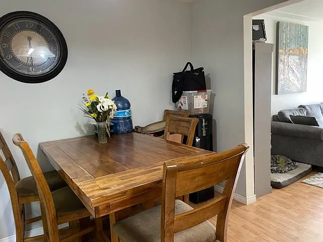 435 Karn St — Photo 6
