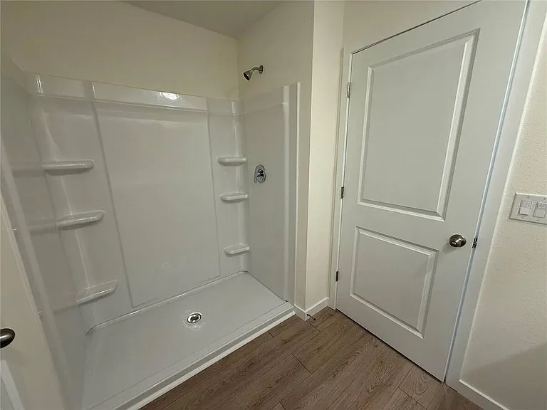 599 Preston Cove Dr — Photo 10