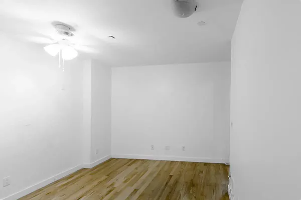 Rented by Metropolitan Property Group | media 27