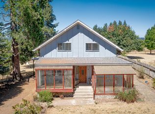 33465 Irish Ln, Creswell, OR 97426