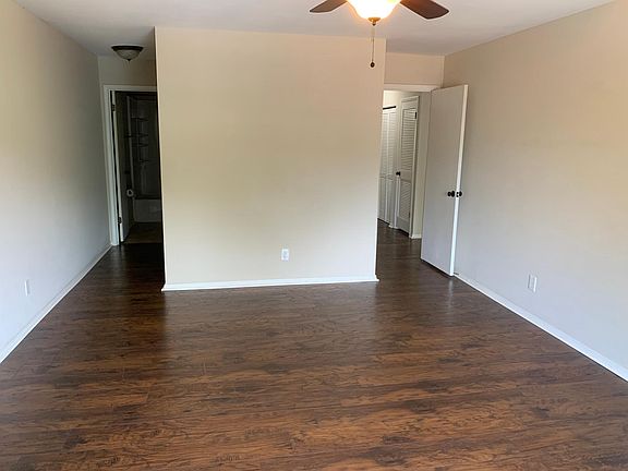 2nd image of 2190 Palmyra Dr