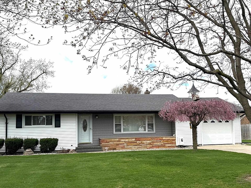 1st image of 1024 Eddie Dr