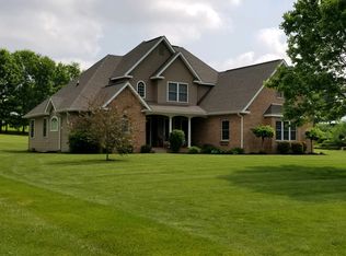 56 Valley Dr, Batesville, IN 47006