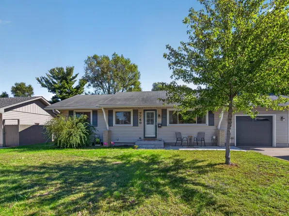7740 Regent Ave N, Brooklyn Park, MN 55443