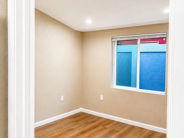 786A Polaris Way — Photo 8