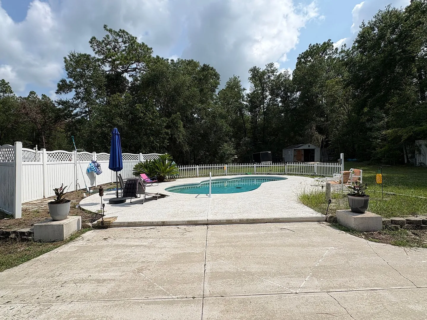 Large studio apartment with use of pool! — Photo 3