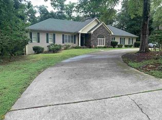 1235 Azalea Cir SE, Conyers, GA 30013