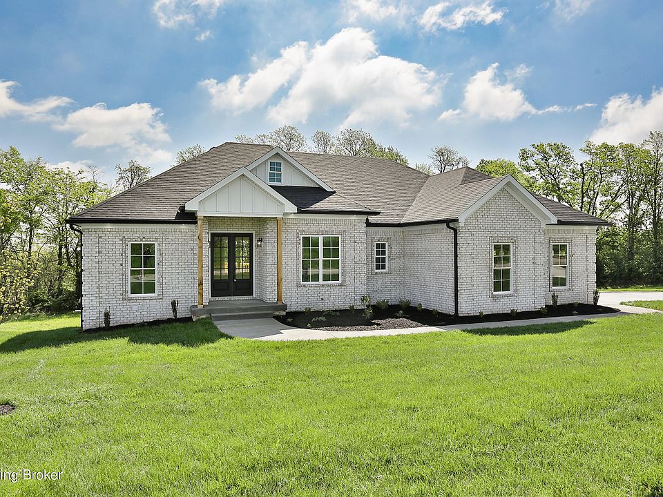 1st image of 100 S Stallard Dr