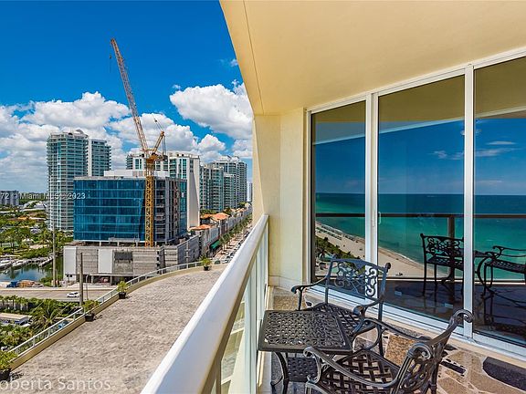 3rd image of 16699 Collins Ave APT 1510