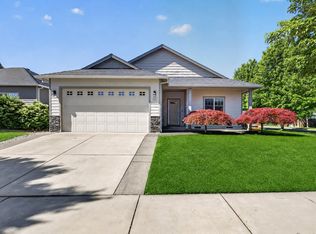 989 Pendleton Dr, Medford, OR 97501
