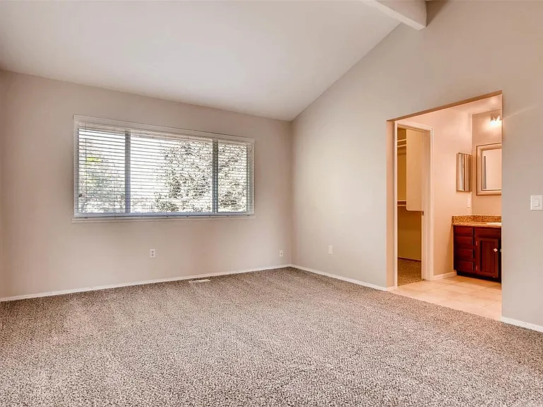 6403 S Florence Way — Photo 18