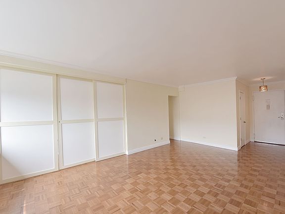 4th image of 400 Central Park W APT 15L