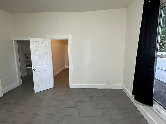 5th image of 1044 W 29th St