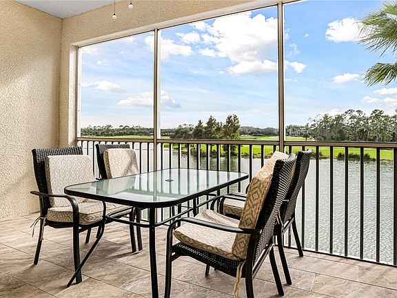 3rd image of 10710 Ravenna Way Unit 303