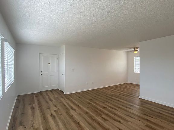 3rd image of 761 Coronado Ave APT 4
