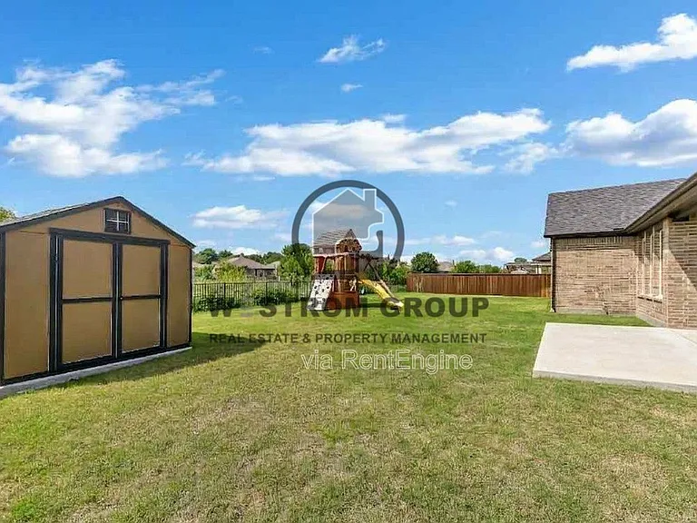 1417 Eagle Feather Way — Photo 35