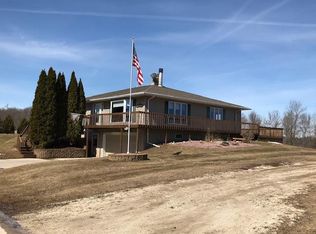 9922 Parkway Rd, Whitelaw, WI 54247